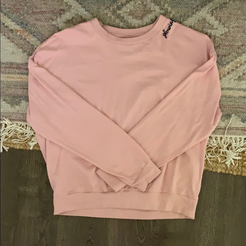 Pullover sweater